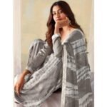 White & Grey Georgette saree - Image 2